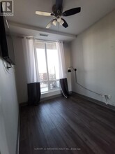 2470-2470 Prince Michael Drive in Oakville, ON - Building Photo - Building Photo