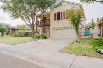 13126 Ent Loop in Laredo, TX - Building Photo - Building Photo