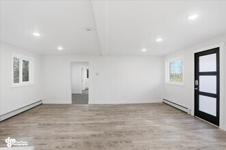 701 N Lucille St, Unit 4 in Wasilla, AK - Building Photo - Building Photo