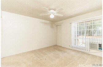 585 Mananai Pl in Honolulu, HI - Building Photo - Building Photo