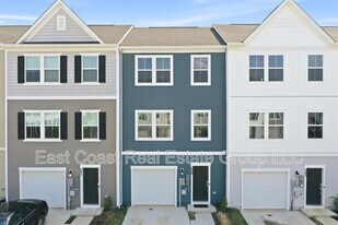 239 Cooperage Rd in Inwood, WV - Building Photo