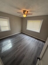 1220 E 80th St in Kansas City, MO - Building Photo - Building Photo