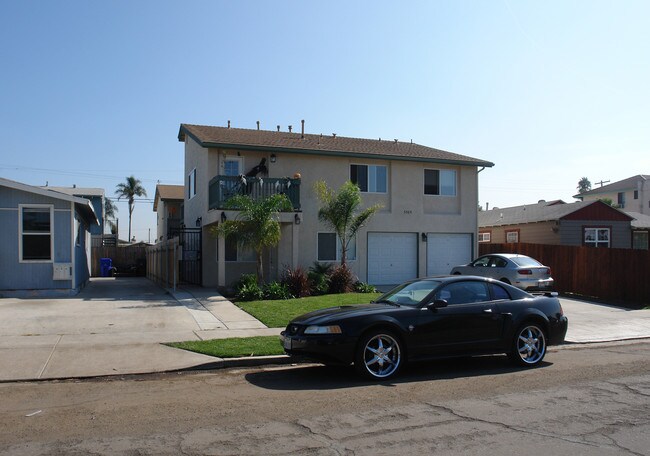 3565 Highland Ave in San Diego, CA - Building Photo - Building Photo