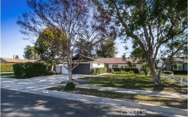 6424 Franrivers Ave in Los Angeles, CA - Building Photo