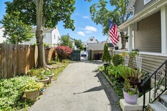 48 Tapped St in Everett, MA - Building Photo - Building Photo