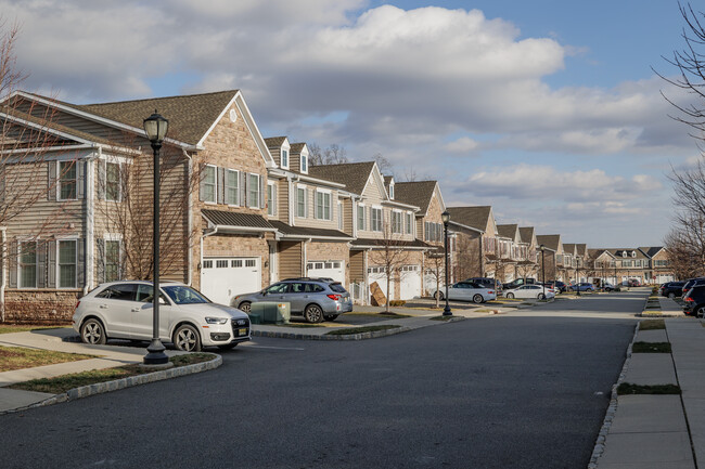 Residences at Columbia Park Condos in Morristown, NJ - Building Photo - Building Photo