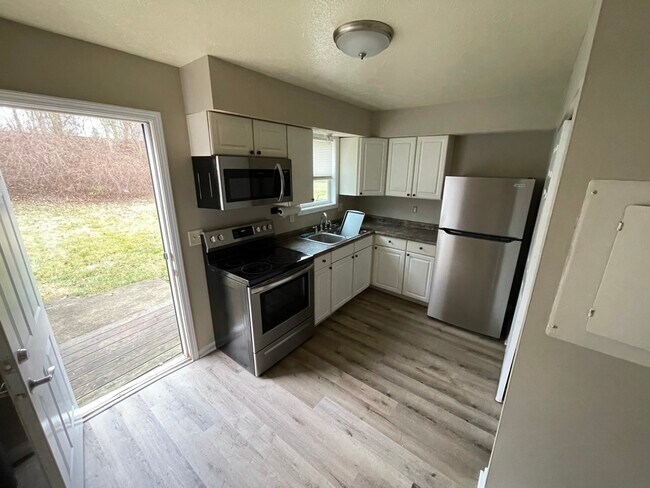 433 Railroad St, Unit 433 in Urbana, OH - Building Photo - Building Photo
