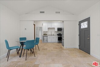 4112 Old Topanga Canyon Rd in Calabasas, CA - Building Photo - Building Photo