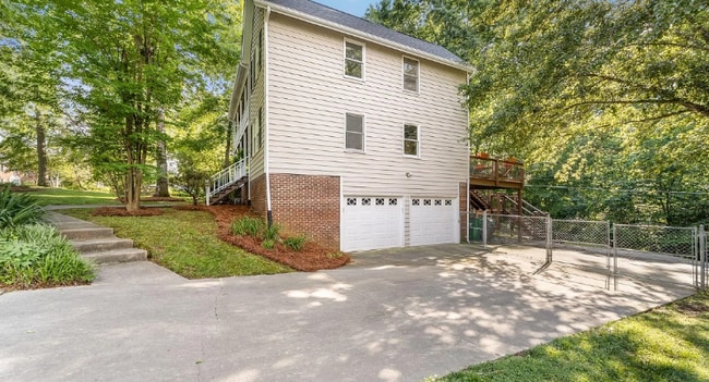 552 Blue Rock Dr in Charlotte, NC - Building Photo - Building Photo
