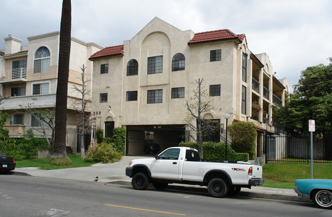 350 S Harvard Blvd in Los Angeles, CA - Building Photo - Building Photo