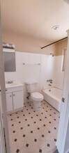 Westwinds Apartments in Mercer Island, WA - Building Photo - Interior Photo