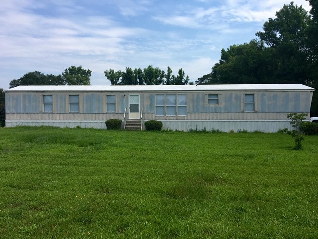 property at 2143 Mamie Rd