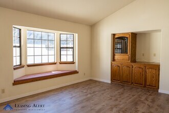 26603 Berino Dr in Santa Clarita, CA - Building Photo - Building Photo