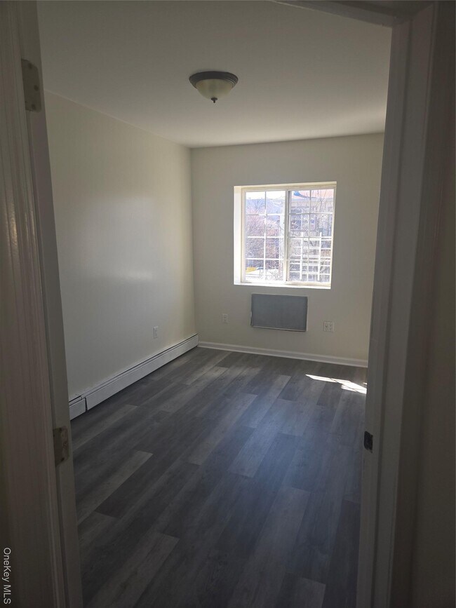 404 E 54th St in Brooklyn, NY - Building Photo - Building Photo