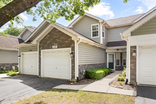 property at 1171 Regency Dr