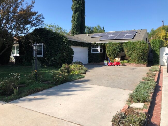 5507 Noble Ave in Sherman Oaks, CA - Building Photo - Building Photo