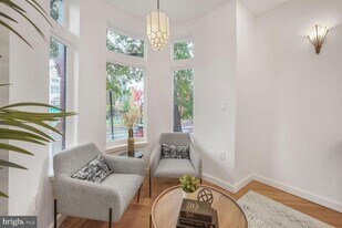 621 Florida Ave NW in Washington, DC - Building Photo