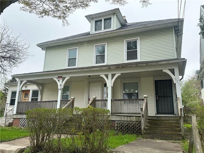 621 Jay St