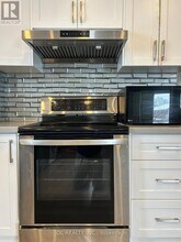 9 Amethyst Rd in Toronto, ON - Building Photo - Building Photo