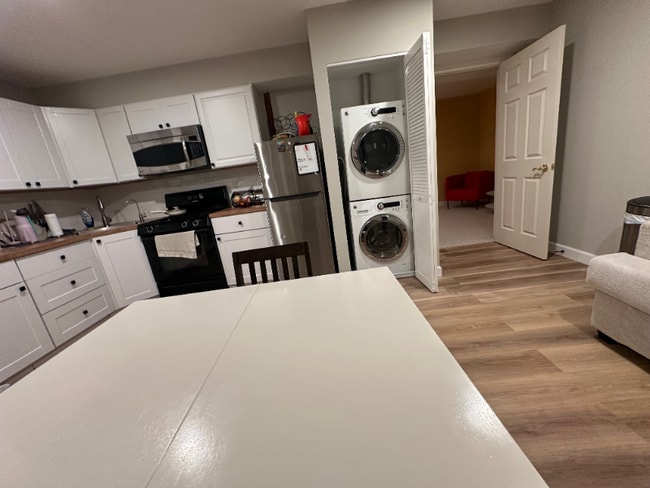 3846 Farrcroft Green in Fairfax, VA - Building Photo - Building Photo