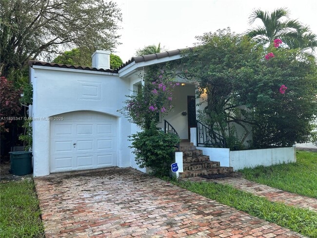 641 Zamora Ave in Coral Gables, FL - Building Photo - Building Photo
