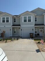 7682 Shadow Lake Dr in Panama City Beach, FL - Building Photo