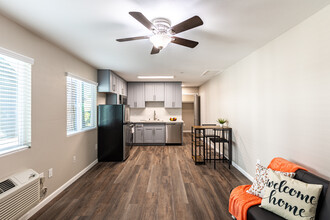 The Hazelwood in Milpitas, CA - Building Photo - Interior Photo