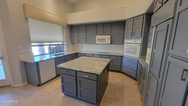 6508 E Claire Dr in Scottsdale, AZ - Building Photo - Building Photo