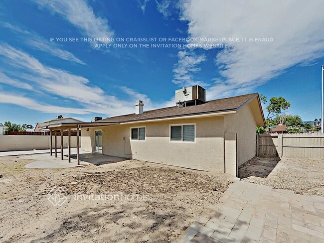 101 Redstone St in Las Vegas, NV - Building Photo - Building Photo