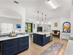 3619 2nd St SW in Vero Beach, FL - Building Photo - Building Photo