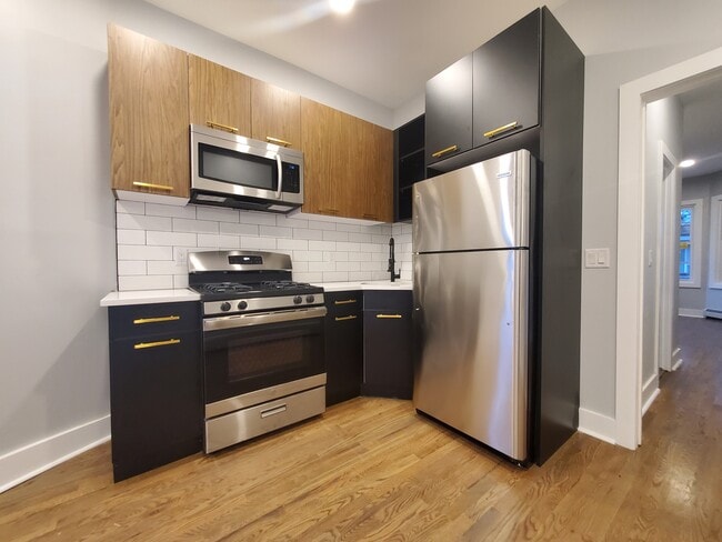 485 Mercer St, Unit 3R