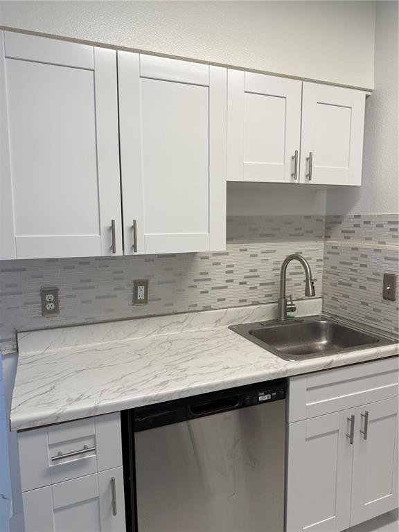 property at 3221 Sabal Palm Mnr