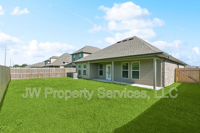 property at 2551 Frazier St