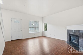 419 NE 7th Ave in Camas, WA - Building Photo - Building Photo