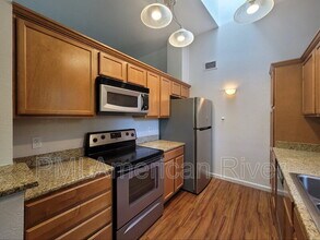 7131 Stella Ln in Carmichael, CA - Building Photo - Building Photo