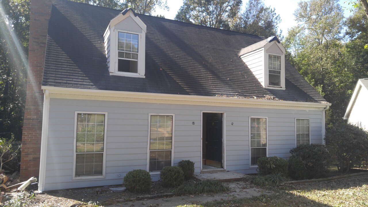 8529 Red Setter Ln in Charlotte, NC - Building Photo