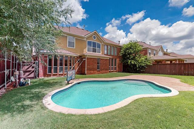 property at 4612 Quiet Cir