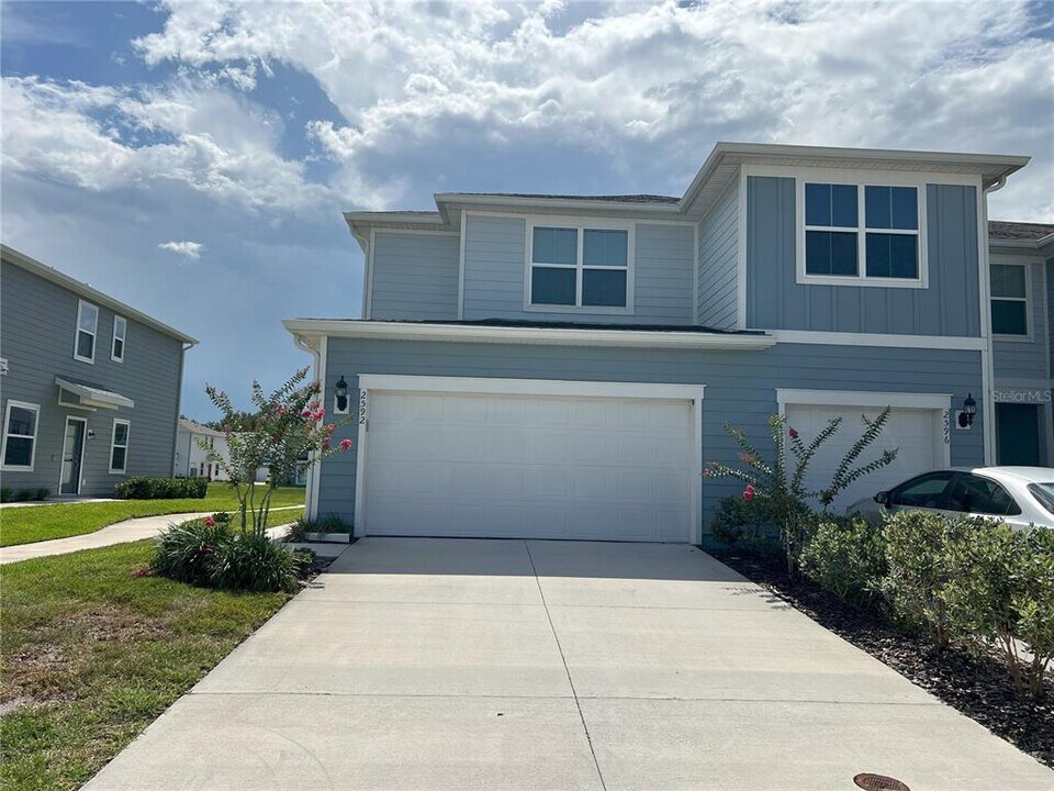 2592 Bright Jewel St in Kissimmee, FL - Building Photo