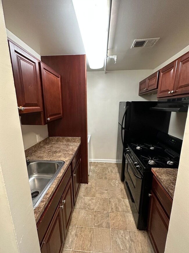 property at 1810 N Calvert St