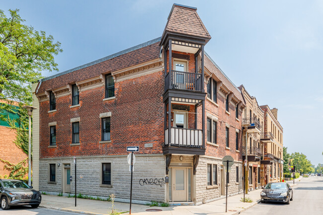 725 Vinet Rue in Montréal, QC - Building Photo - Building Photo