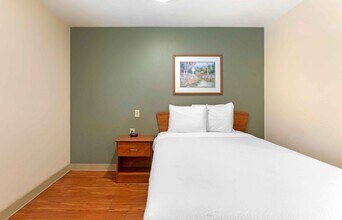 Furnished Studio-Oklahoma City - Bethany in Oklahoma City, OK - Building Photo - Building Photo