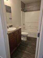 817 Chatham St NW, Unit #2 in Grand Rapids, MI - Building Photo - Building Photo