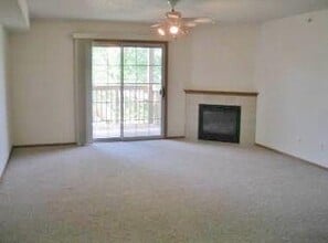 646 Kimberlite St in Tiffin, IA - Building Photo - Building Photo