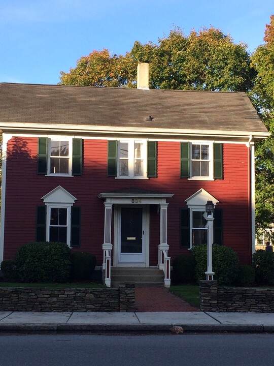 834 Main St, Unit 834 in Winchester, MA - Foto de edificio