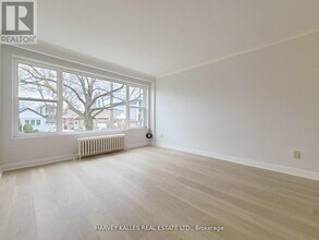 350 Hopewell Ave in Toronto, ON - Building Photo - Building Photo