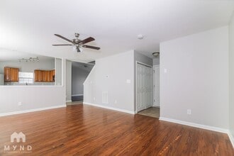 4006 Springfield Creek Dr in Raleigh, NC - Building Photo - Building Photo