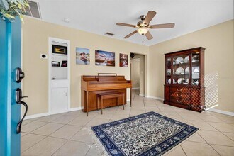 1334 59th St N in St. Petersburg, FL - Building Photo - Building Photo