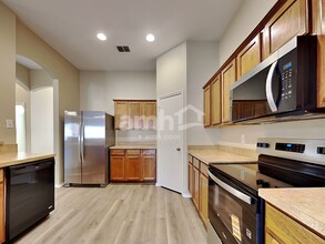 1349 Illinois Ave in Lancaster, TX - Building Photo - Building Photo