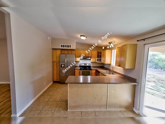 9831 E Nicaragua Pl in Tucson, AZ - Building Photo - Building Photo