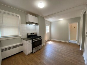 42 Main St in Hastings On Hudson, NY - Building Photo - Building Photo